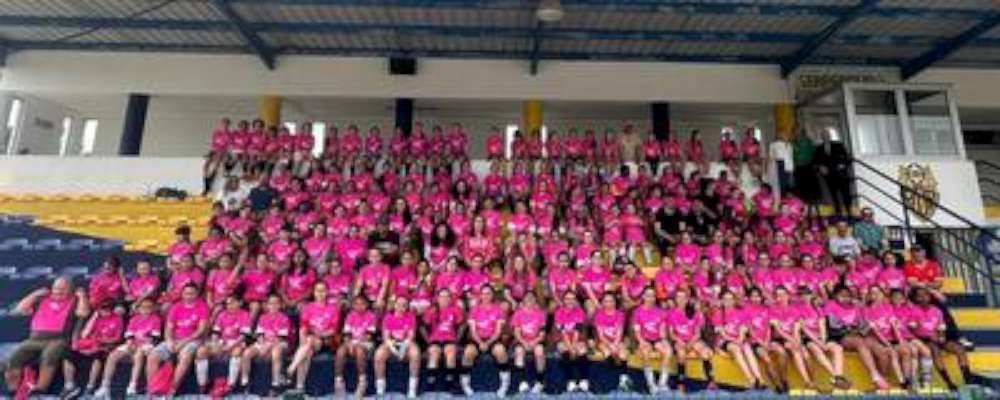 2604 futebol feminino02